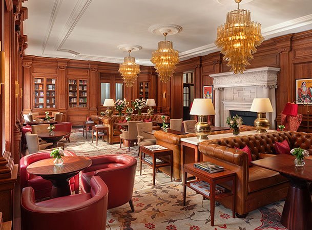 spy bar room
